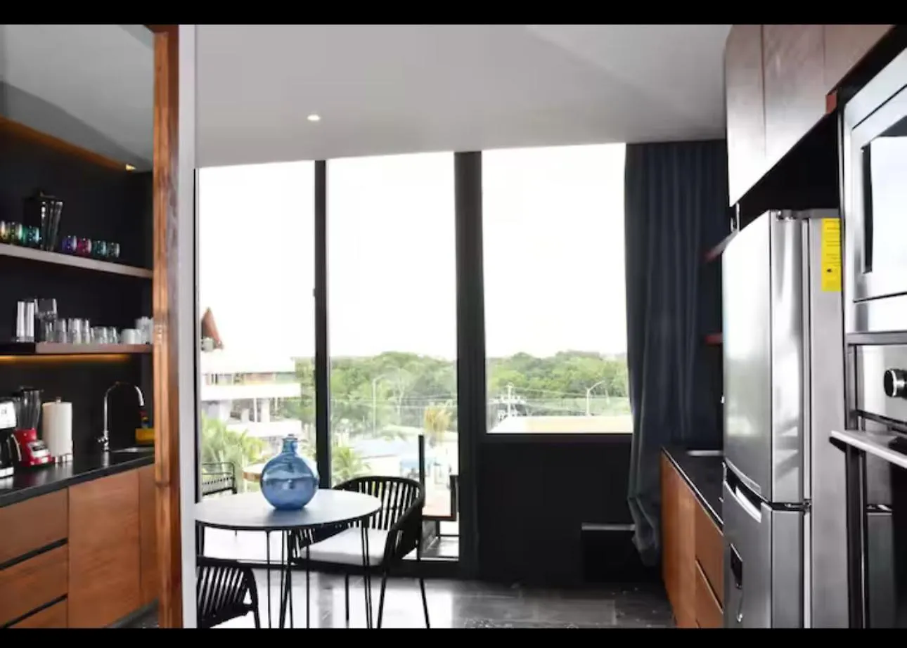 تولوم Iik Condos 0*,